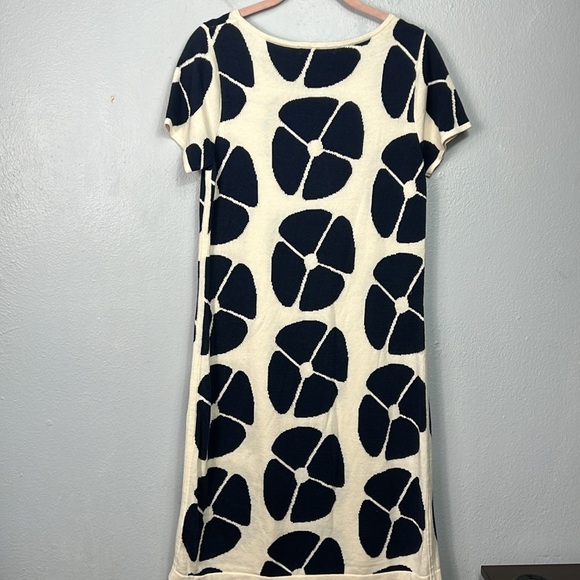 Boden Intarsia Navy Blue & Cream Allover Floral Print Sweater Dress 6 - Picture 7 of 8